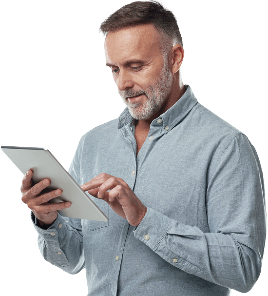 Uomo con iPad